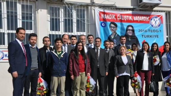 TEOG Türkiye Birincisi Öğrencilerimiz Ödüllendirildi